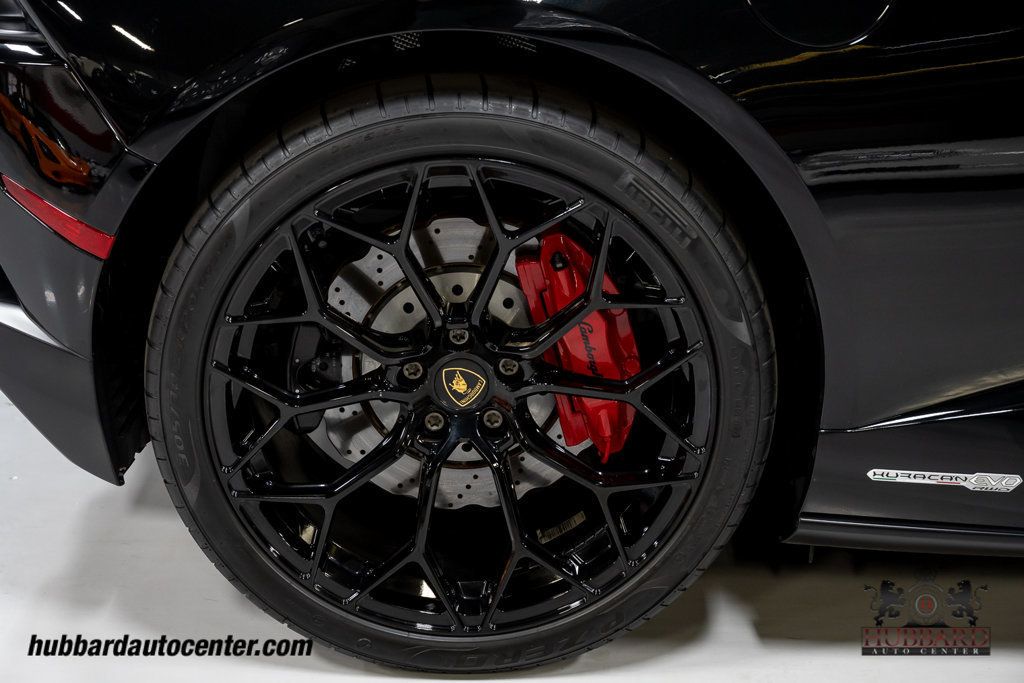 2021 Lamborghini Huracan EVO Spyder RWD - 22936149 - 38