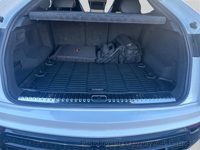 2021 Lamborghini Urus  - 22962757 - 12