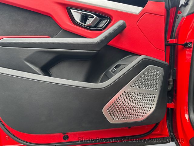 2021 Lamborghini Urus  - 22992451 - 19