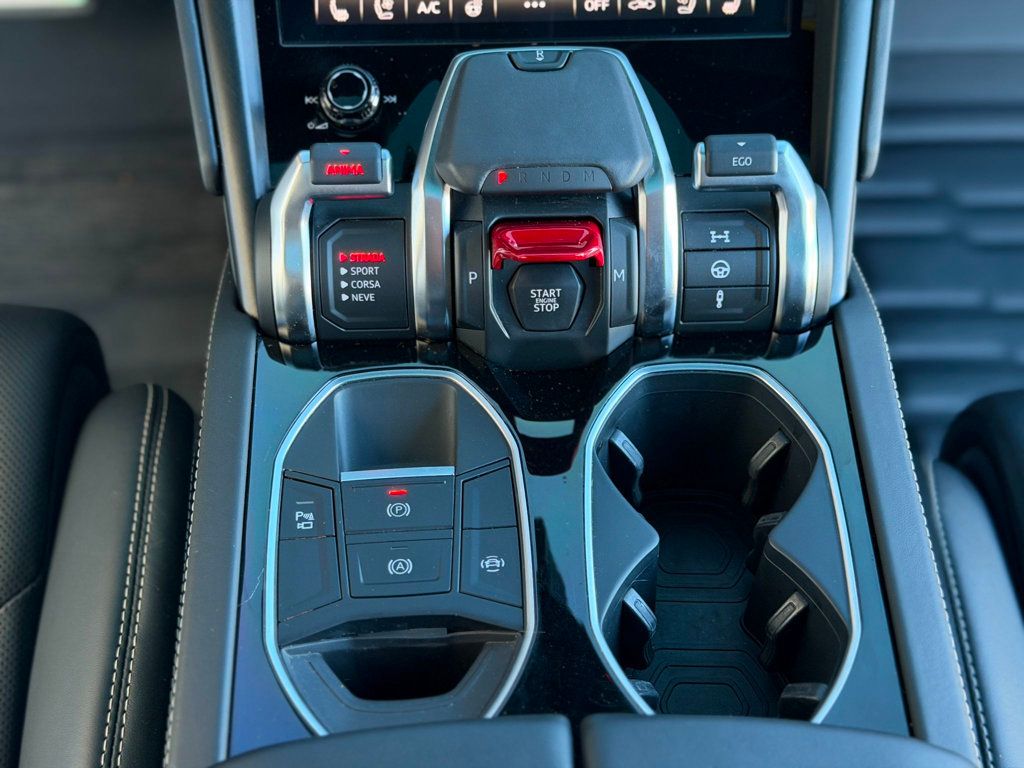 2021 Lamborghini Urus AWD - 22995864 - 16