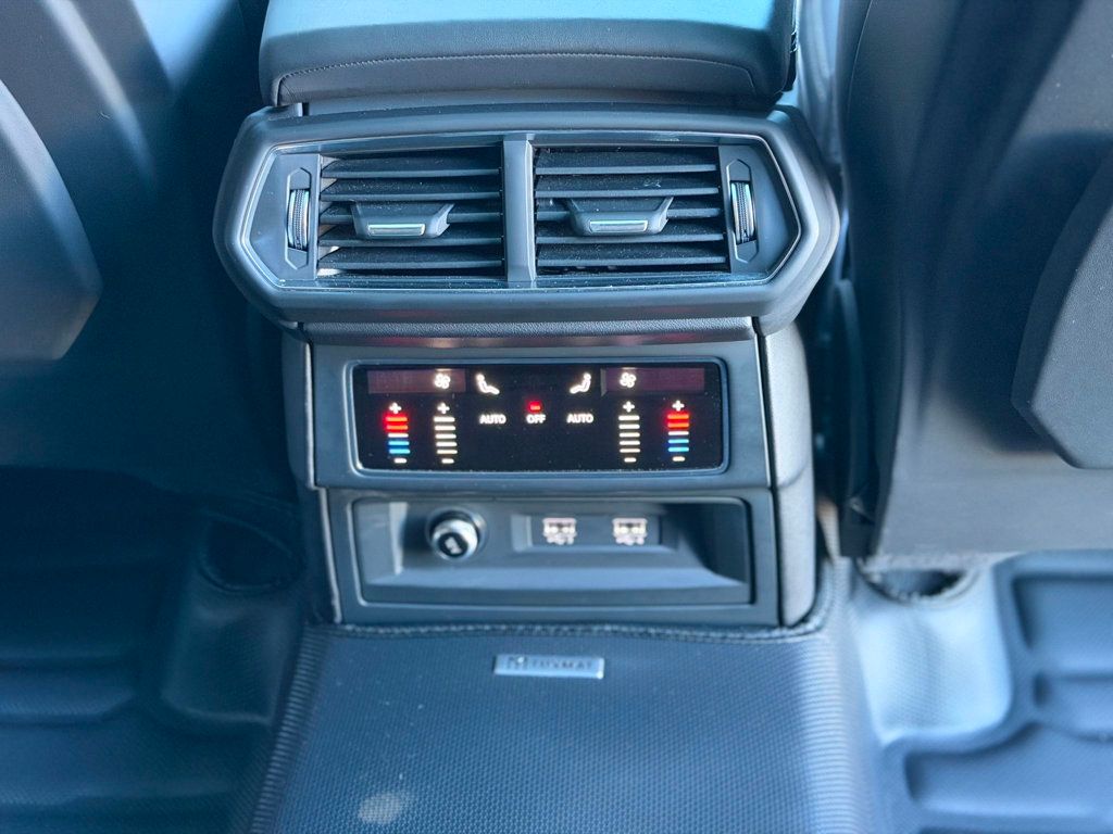 2021 Lamborghini Urus AWD - 22995864 - 17