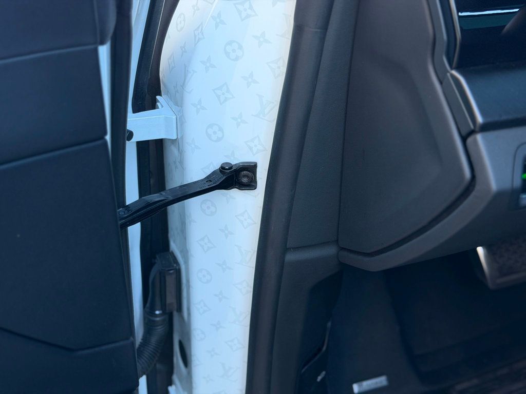 2021 Lamborghini Urus AWD - 22995864 - 41