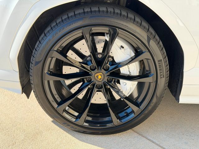 2021 Lamborghini Urus AWD - 22995864 - 47