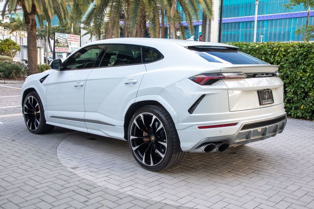 2021 Lamborghini Urus AWD - 22713615 - 15