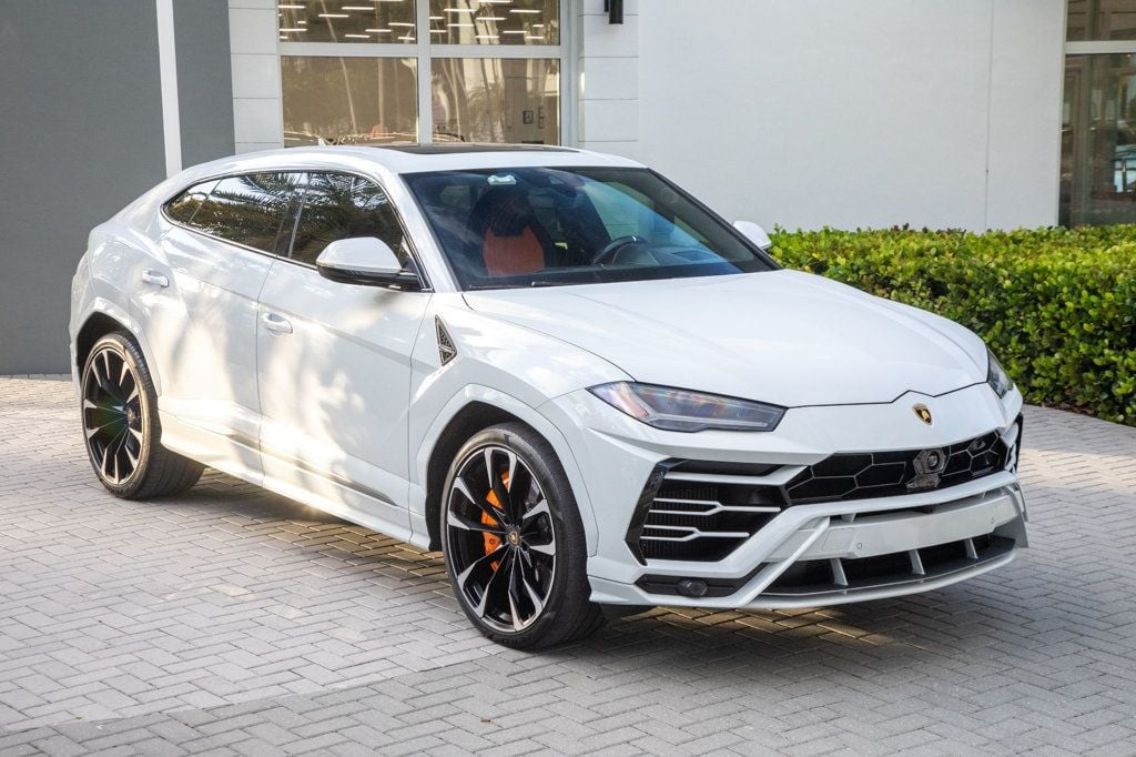 2021 Lamborghini Urus AWD - 22713615 - 27