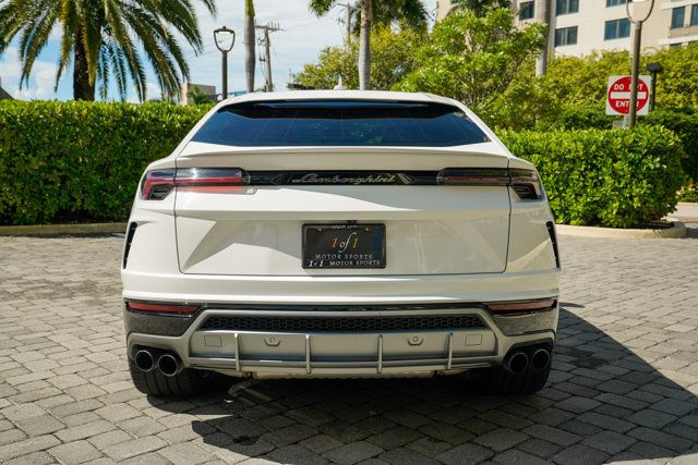 2021 Lamborghini Urus AWD - 22919740 - 24