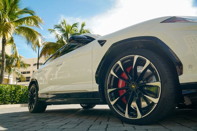 2021 Lamborghini Urus AWD - 22919740 - 36