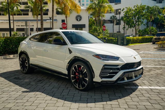 2021 Lamborghini Urus AWD - 22919740 - 37