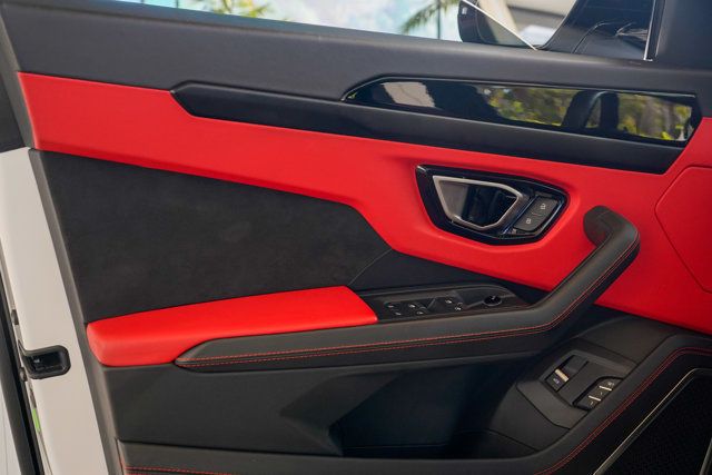 2021 Lamborghini Urus AWD - 22919740 - 50