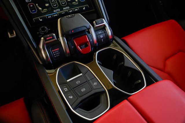 2021 Lamborghini Urus AWD - 22919740 - 64