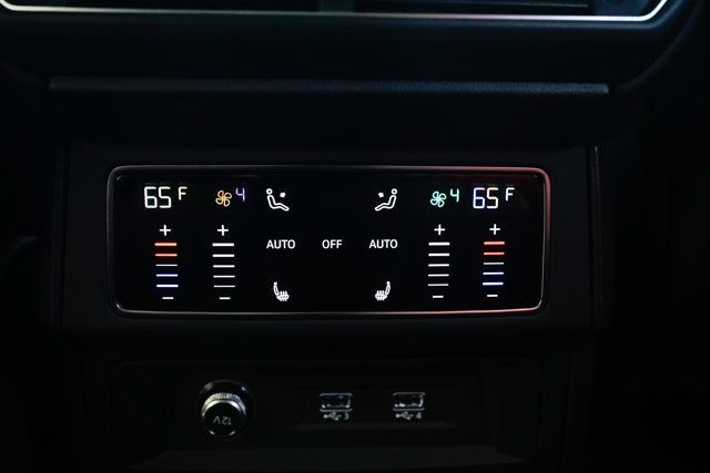 2021 Lamborghini Urus AWD - 22919740 - 77