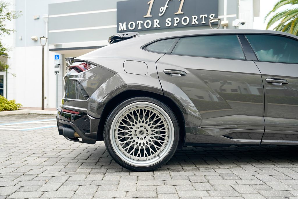 2021 Lamborghini Urus AWD - 23067231 - 30