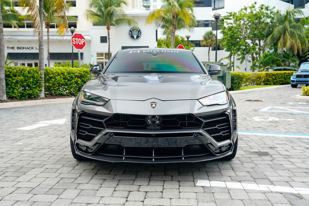 2021 Lamborghini Urus AWD - 23067231 - 3