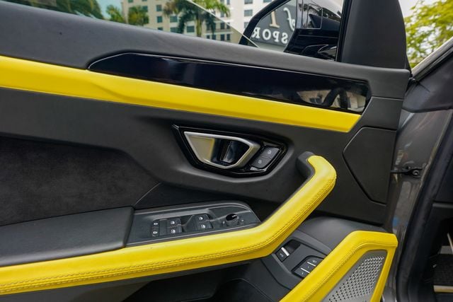 2021 Lamborghini Urus AWD - 23067231 - 58