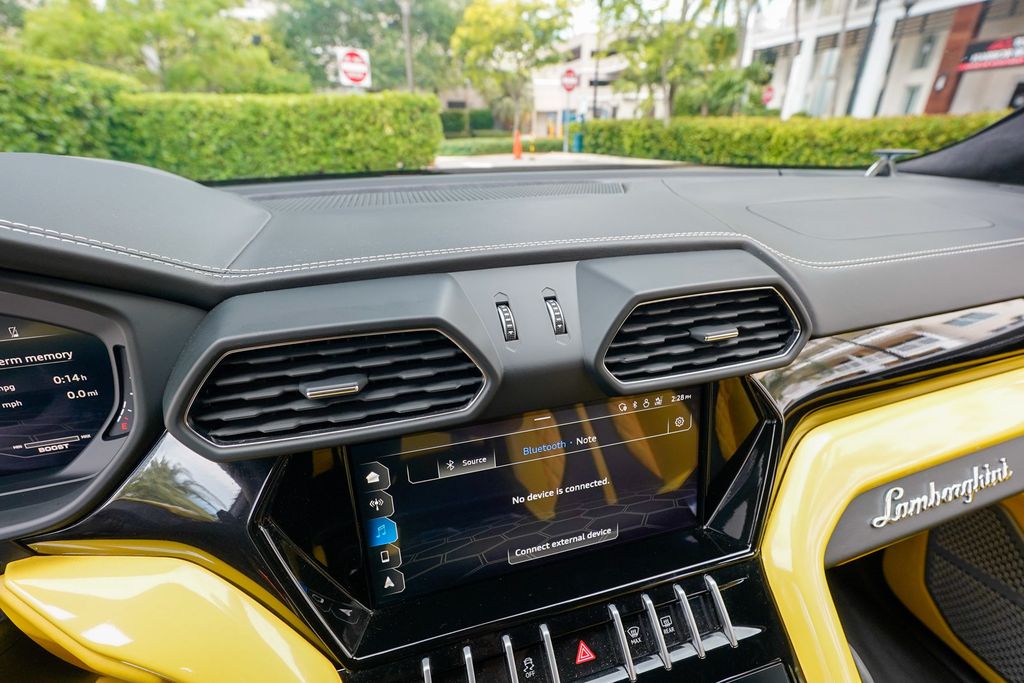 2021 Lamborghini Urus AWD - 23067231 - 71