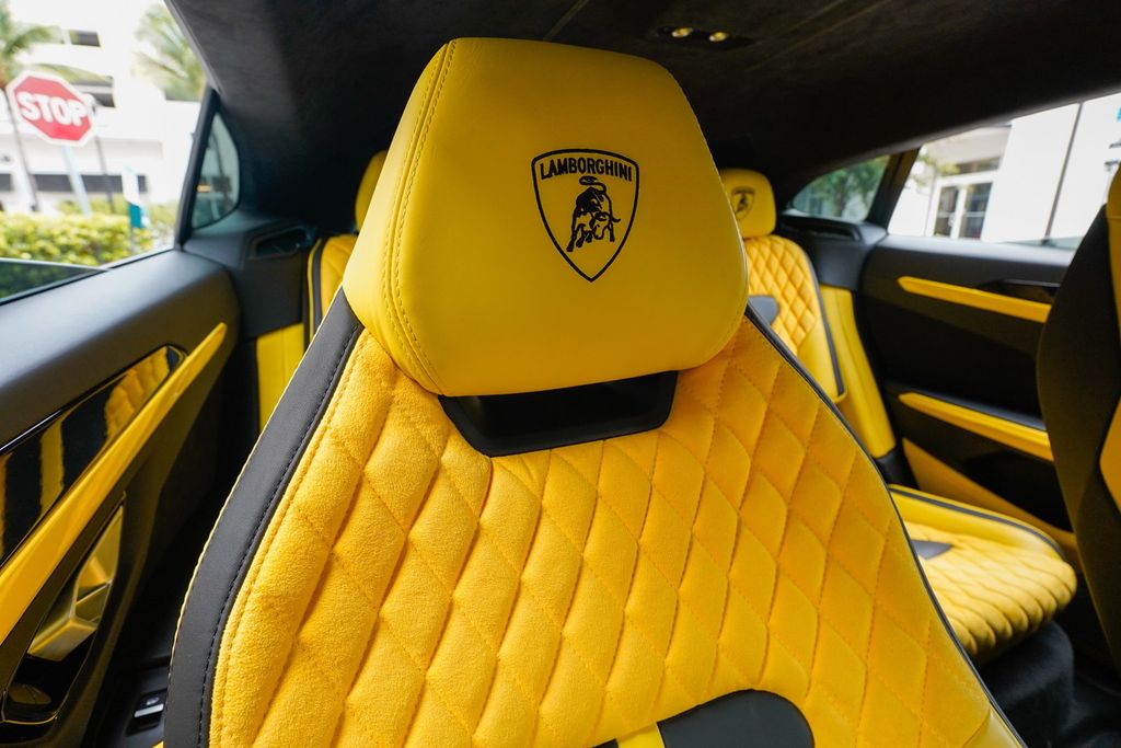 2021 Lamborghini Urus AWD - 23067231 - 91