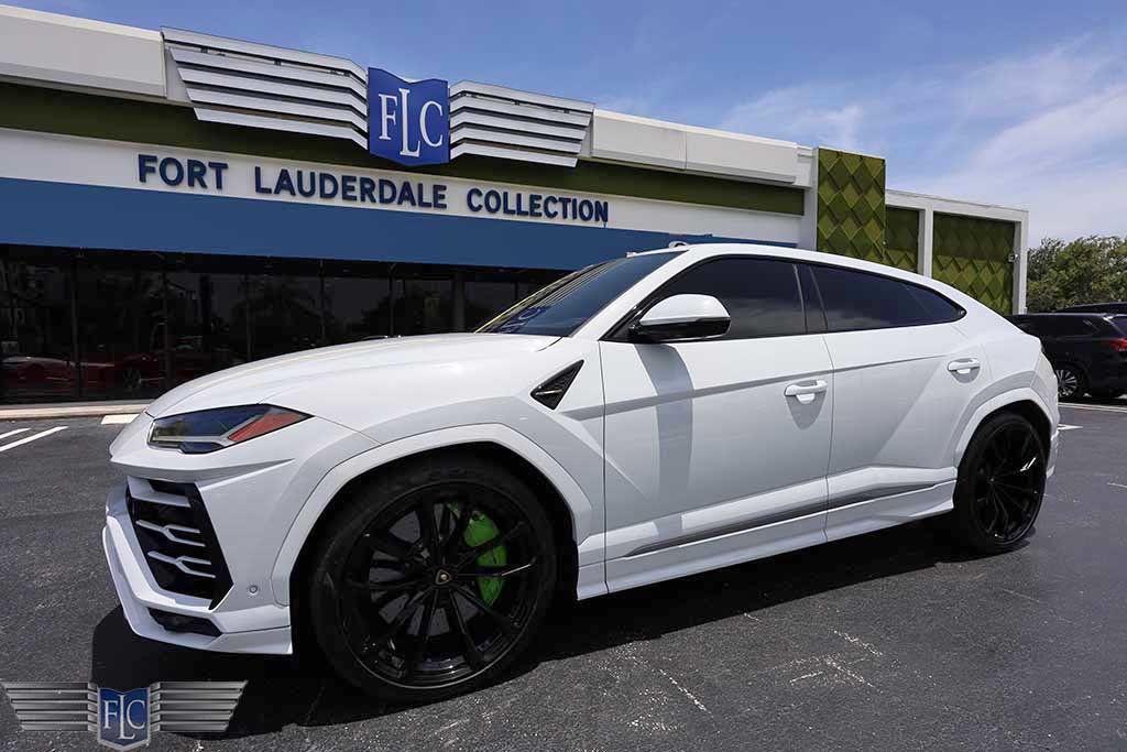 2021 Lamborghini Urus AWD - 22536554 - 4