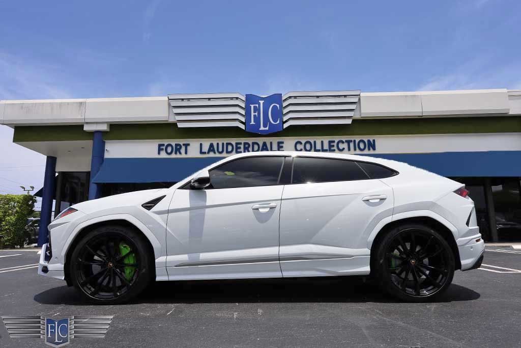 2021 Lamborghini Urus AWD - 22536554 - 49