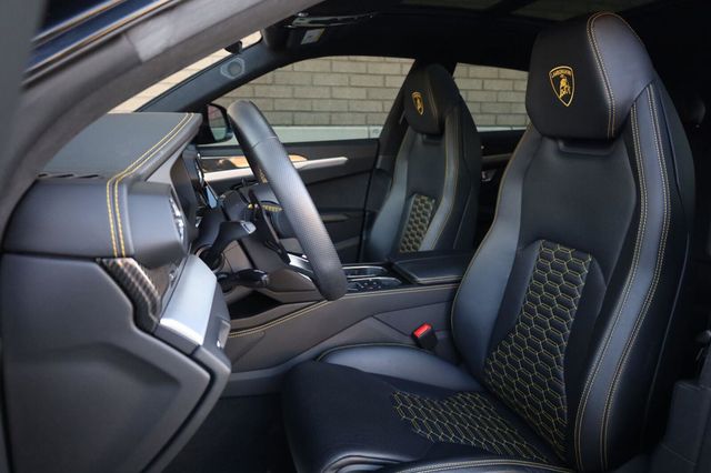 2021 Lamborghini Urus Base - 23085020 - 25