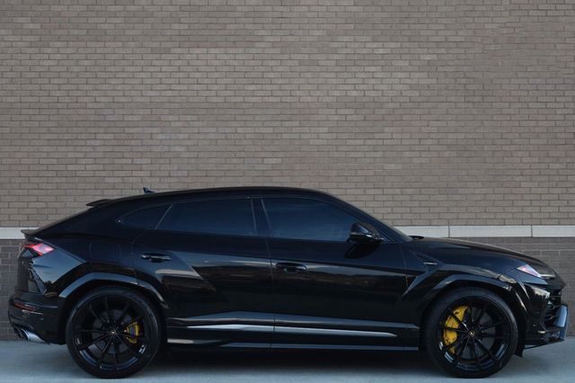 2021 Lamborghini Urus Base - 23085020 - 2