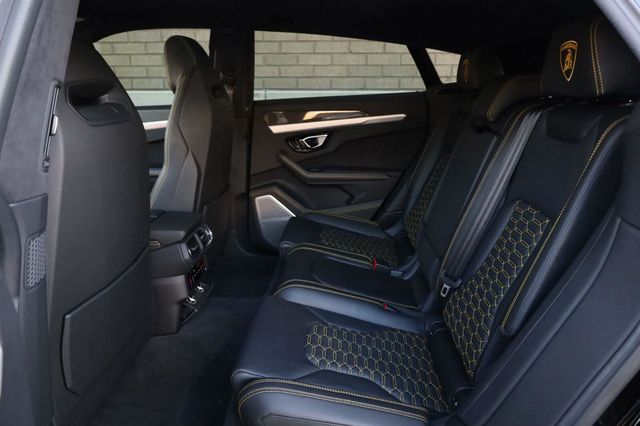 2021 Lamborghini Urus Base - 23085020 - 30