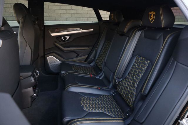 2021 Lamborghini Urus Base - 23085020 - 34