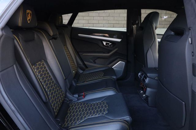 2021 Lamborghini Urus Base - 23085020 - 36