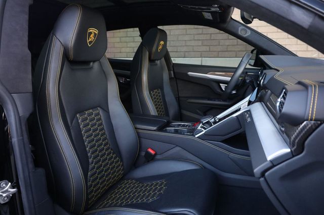 2021 Lamborghini Urus Base - 23085020 - 40