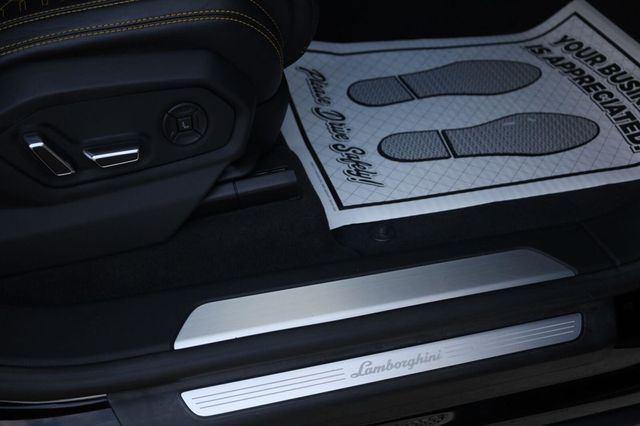 2021 Lamborghini Urus Base - 23085020 - 42