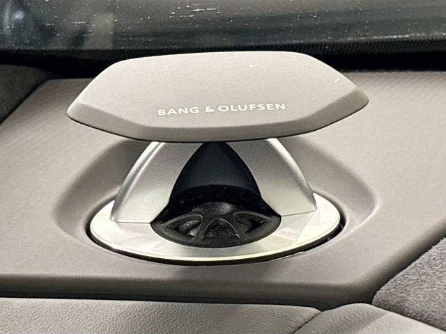 2021 Lamborghini Urus Base - 23007903 - 22