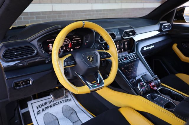 2021 Lamborghini Urus Pearl Capsule - 23020781 - 17