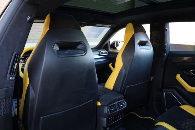 2021 Lamborghini Urus Pearl Capsule - 23020781 - 26