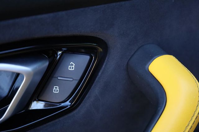 2021 Lamborghini Urus Pearl Capsule - 23020781 - 53