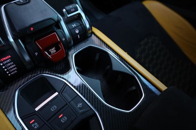 2021 Lamborghini Urus Pearl Capsule - 23020781 - 66