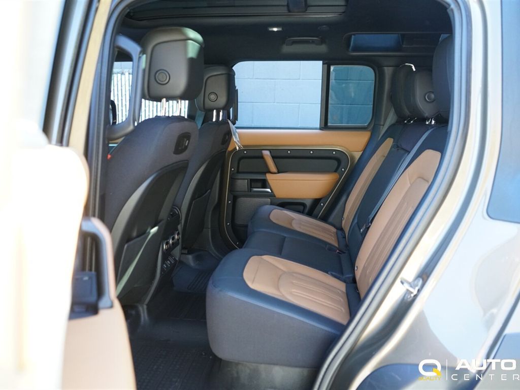 2021 Land Rover Defender 110 X AWD - 22895269 - 34