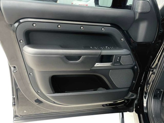 2021 Land Rover Defender 110 X AWD - 22982496 - 14