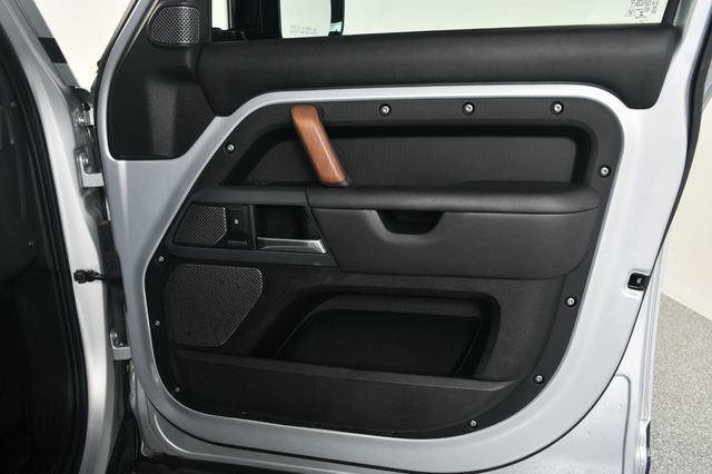 2021 Land Rover Defender 110 X AWD - 22992809 - 23