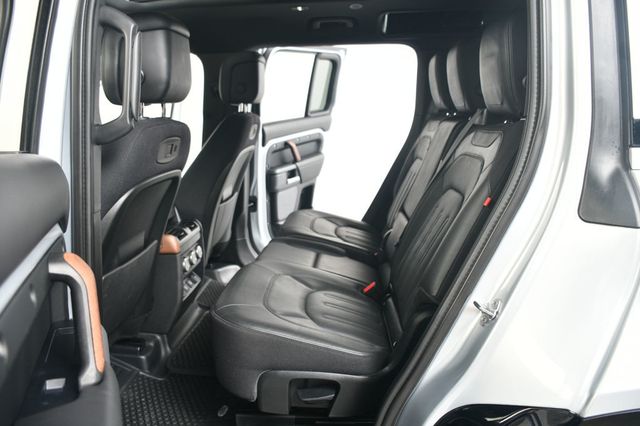 2021 Land Rover Defender 110 X AWD - 22992809 - 31