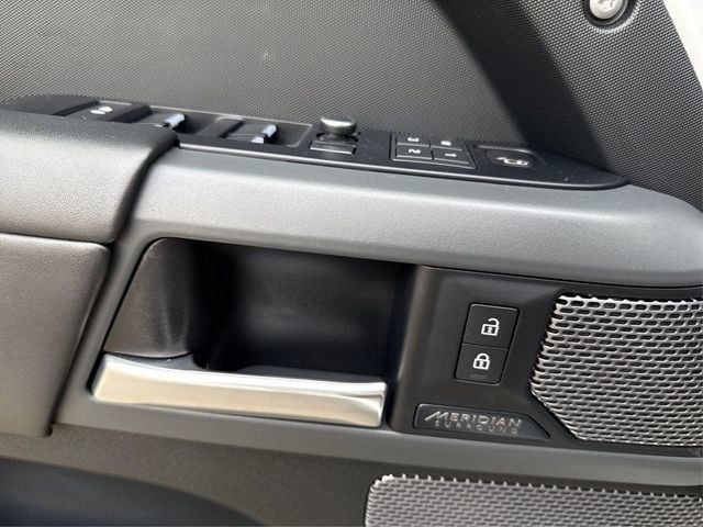 2021 Land Rover Defender 110 X-Dynamic HSE AWD - 23071176 - 15