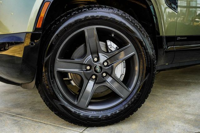 2021 Land Rover Defender 110 X-Dynamic HSE AWD - 22994797 - 2