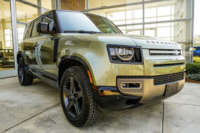 2021 Land Rover Defender 110 X-Dynamic HSE AWD - 22994797 - 3