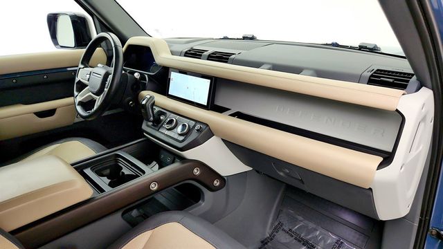 2021 Land Rover Defender 110 X-Dynamic HSE AWD w/ Head-Up Display & Cold Climate Pkg - 23035806 - 24