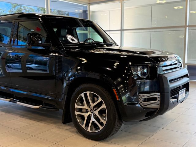 2021 Land Rover Defender 110 X-Dynamic SE AWD - 23061827 - 4