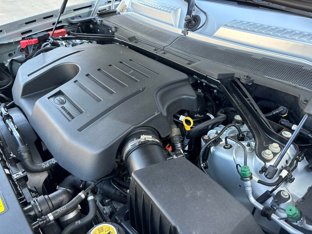 2021 Land Rover Defender 2021 Land Rover Defender 110 SE - 23016594 - 44