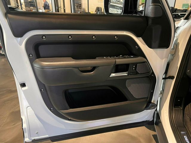 2021 Land Rover Defender 3rdRow/X-Dynamic HSE/AdapCruise/PanoRoof/Htd&CldSeats/360Cam/NAV - 22960974 - 13