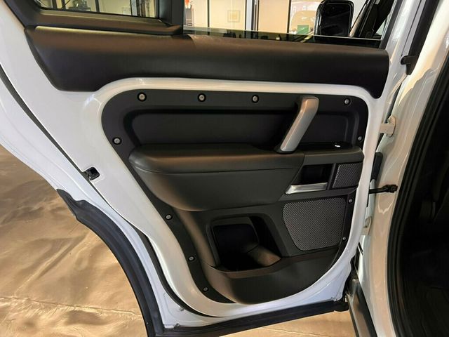 2021 Land Rover Defender 3rdRow/X-Dynamic HSE/AdapCruise/PanoRoof/Htd&CldSeats/360Cam/NAV - 22960974 - 16