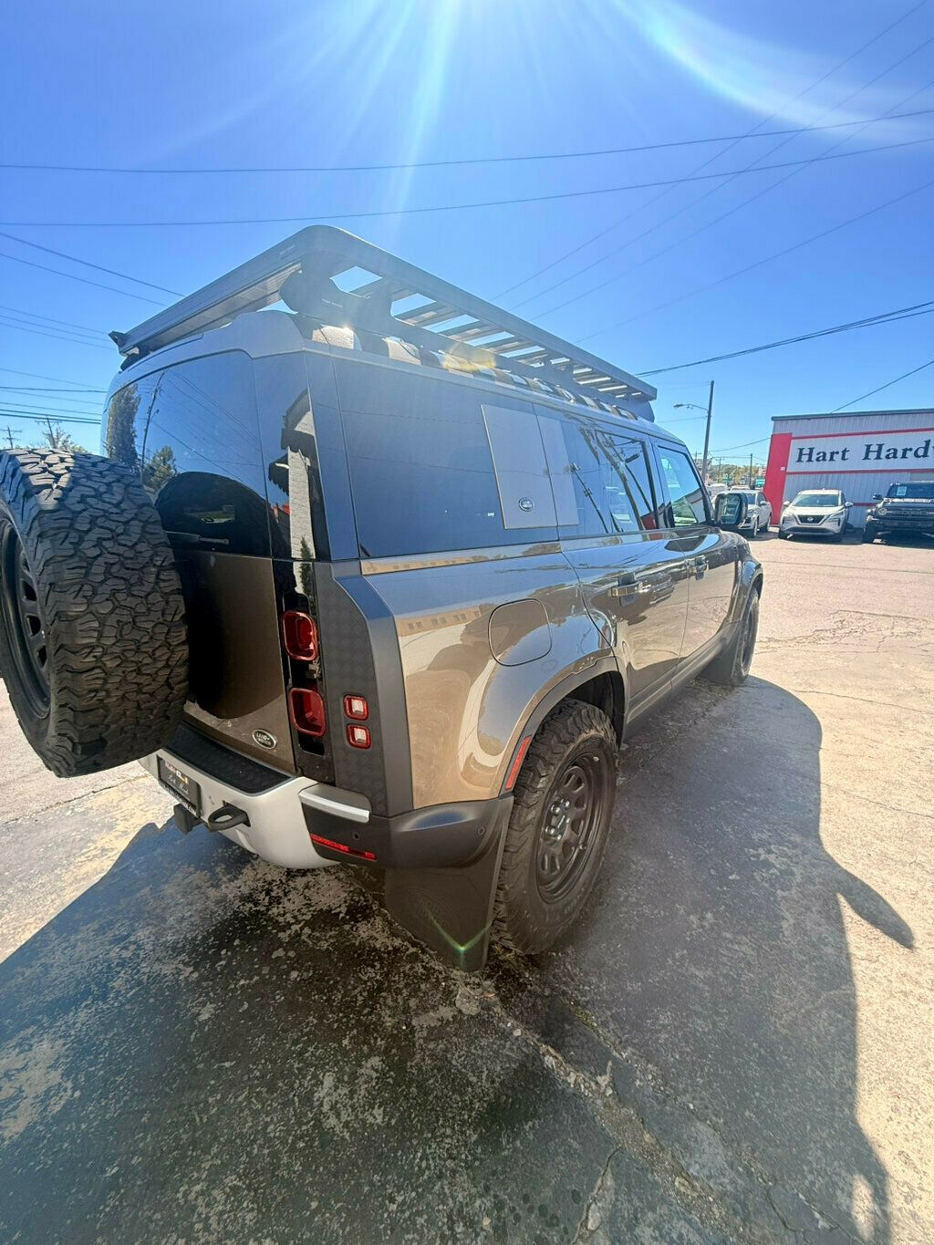 2021 Land Rover Defender LocalTrade/110-S/Off-RoadPkg/Comfort&ConveniencePkg/NAV - 22931454 - 4