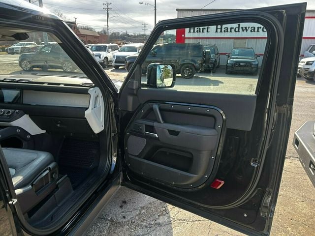 2021 Land Rover Defender LocalTrade/Defender-90/HeatedLeatherSeats/BlindSpotMonitor/NAV - 22963020 - 13