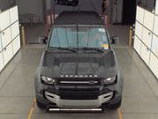 2021 Land Rover Defender MSRP$56335/BlindSpotMonitor/AerialViewCam/DriverMonitoringAlert - 22677195 - 2