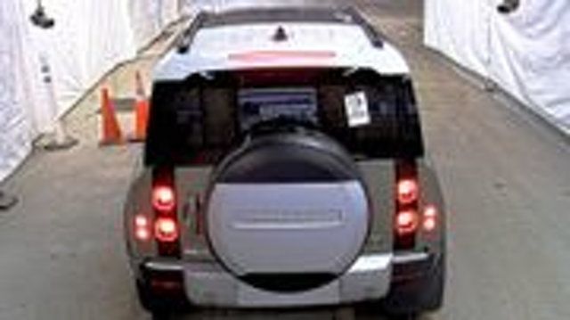 2021 Land Rover Defender MSRP$71750/Comfort&ConveniencePkg/PanoramicRoof/ - 22944801 - 3
